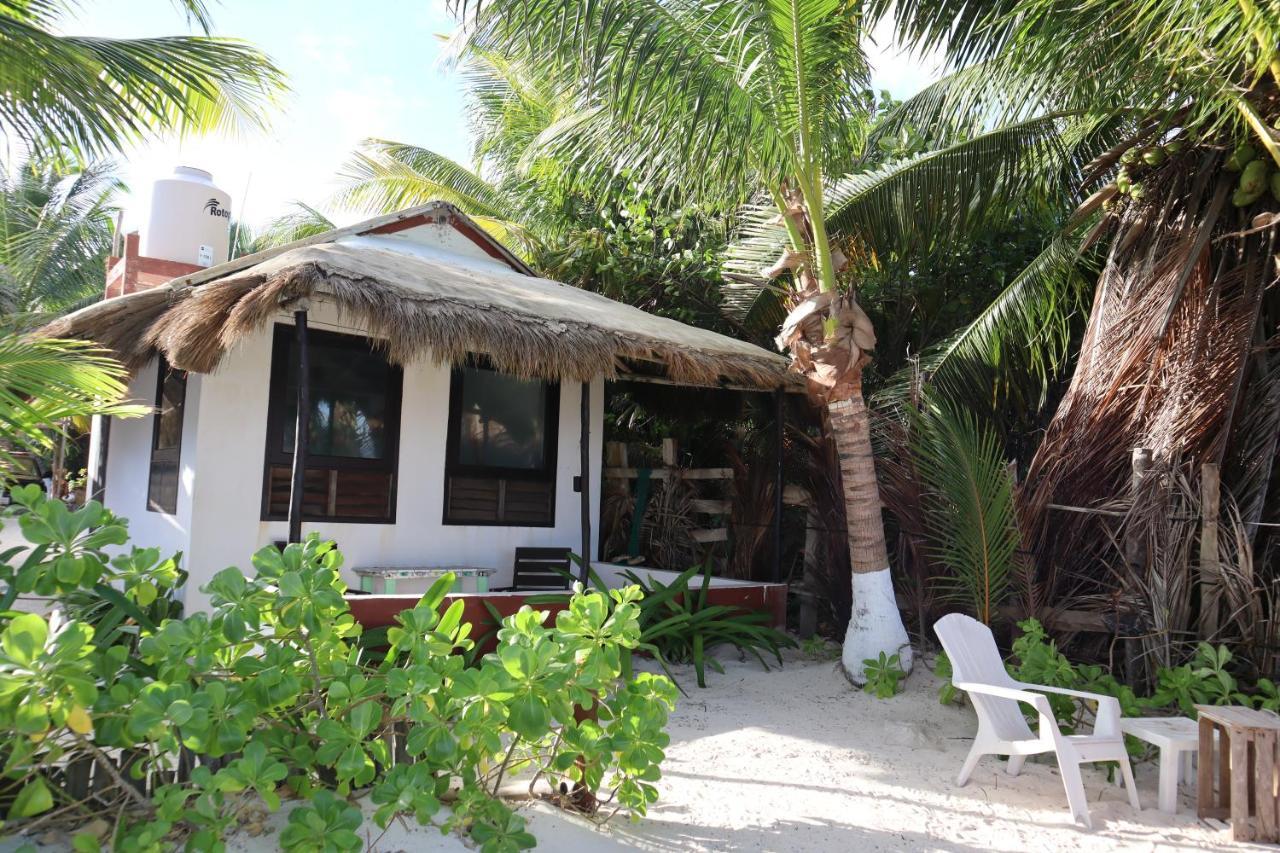 Lunazul Eco-Cabana Frente Al Mar มาอาอวล ภายนอก รูปภาพ