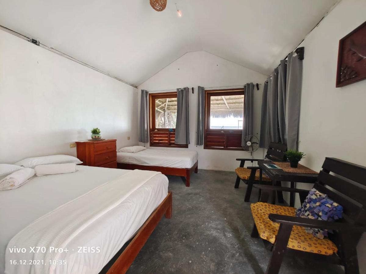 Lunazul Eco-Cabana Frente Al Mar มาอาอวล ภายนอก รูปภาพ