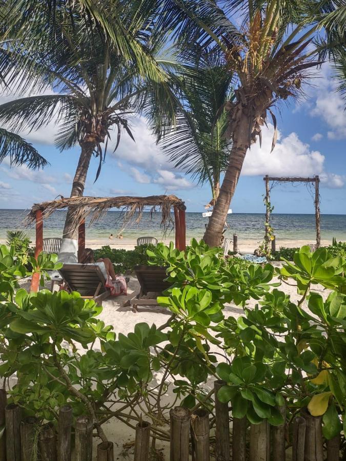 Lunazul Eco-Cabana Frente Al Mar มาอาอวล ภายนอก รูปภาพ