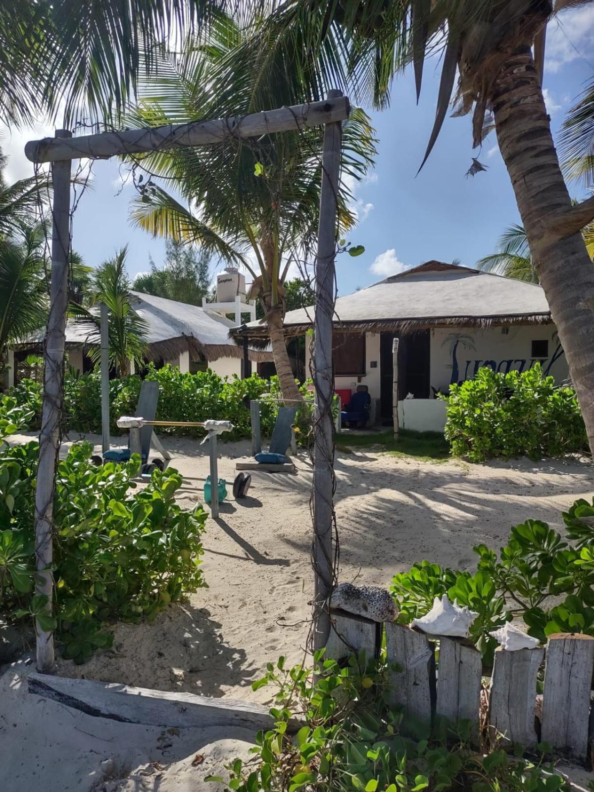 Lunazul Eco-Cabana Frente Al Mar มาอาอวล ภายนอก รูปภาพ